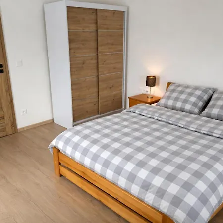 Branna Hodnoceni 10 Wellness Vleky 5 Min * Horni Branna