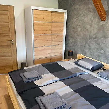 Branna Hodnoceni 10 Wellness Vleky 5 Min Horni Branna